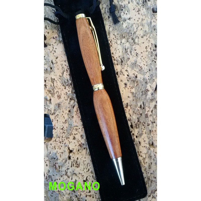 Penna artigianale in legno di mogano, ricaricabile.